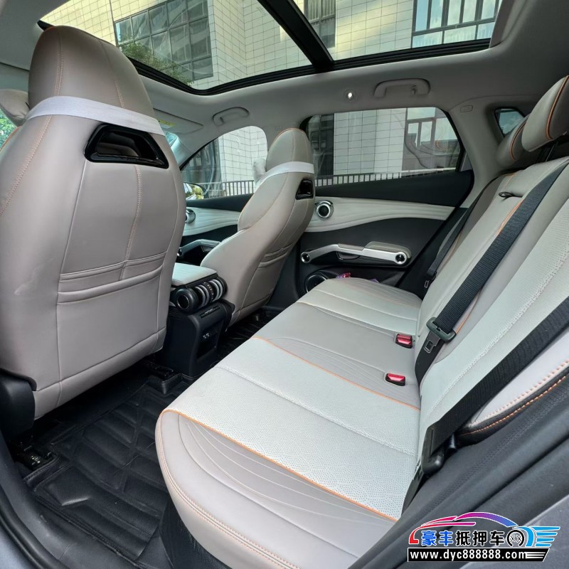 24年比亚迪元轿车抵押车出售