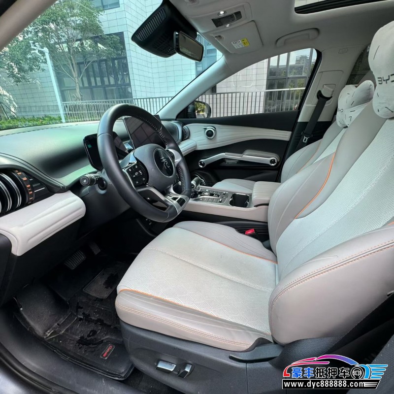 24年比亚迪元轿车抵押车出售