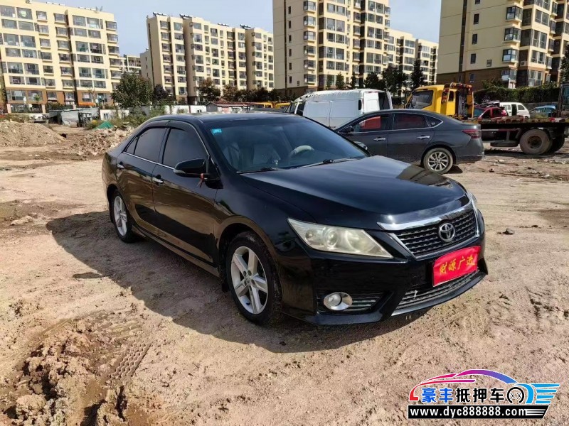 12年丰田凯美瑞轿车抵押车出售