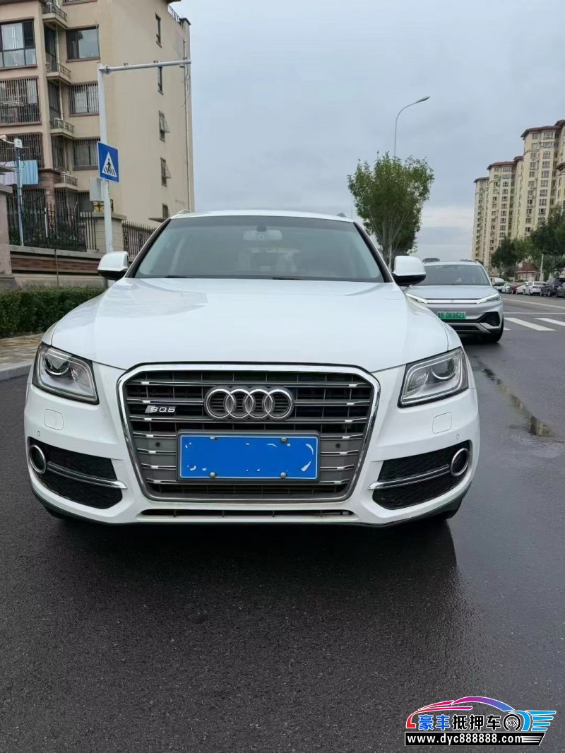 17年奥迪Q5SUV抵押车出售