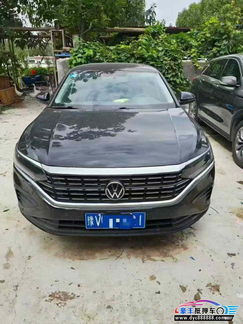 22年大众帕萨特轿车