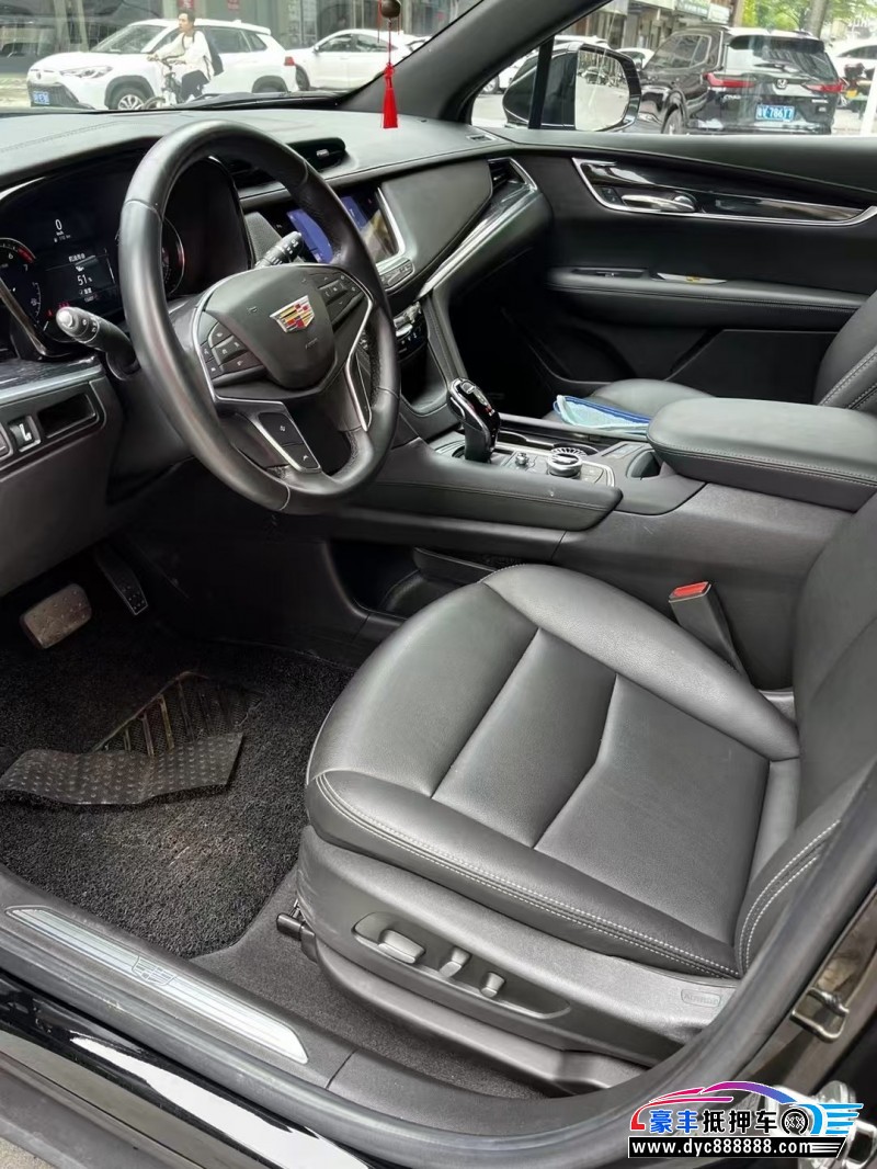 23年凯迪拉克XT5轿车抵押车出售