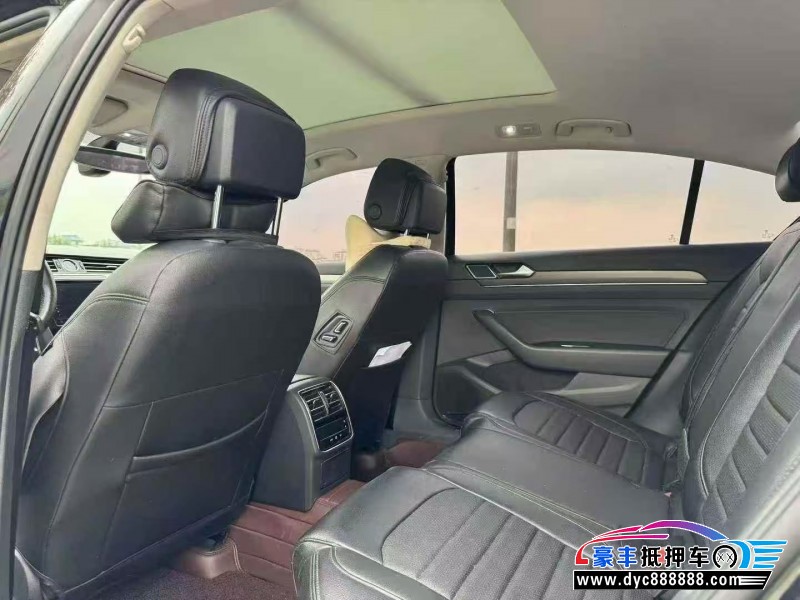 20年大众迈腾轿车抵押车出售