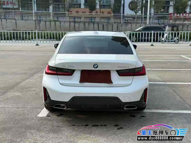 23年宝马3系轿车抵押车出售