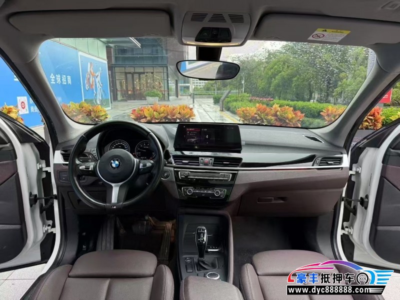 22年宝马X1轿车抵押车出售