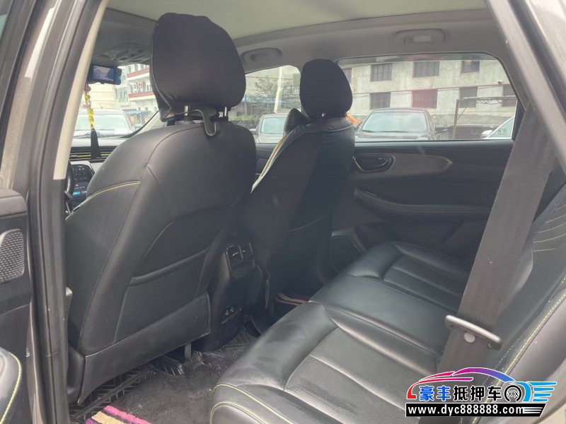 21年荣威RX5SUV抵押车出售