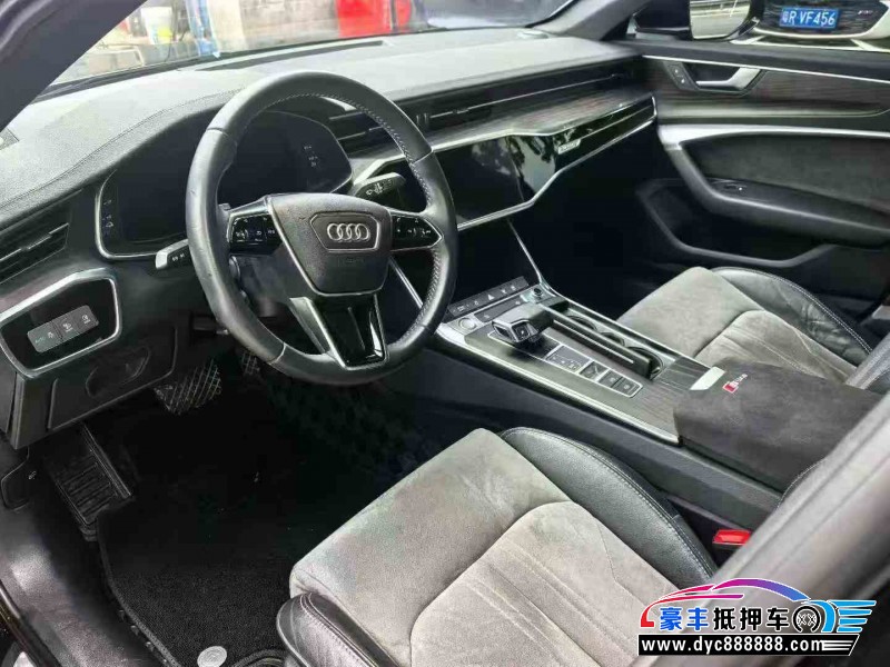 20年奥迪A6轿车抵押车出售