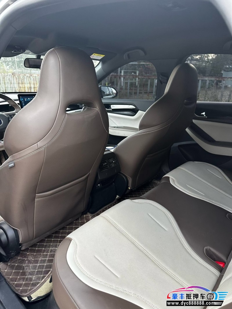 24年比亚迪秦轿车抵押车出售