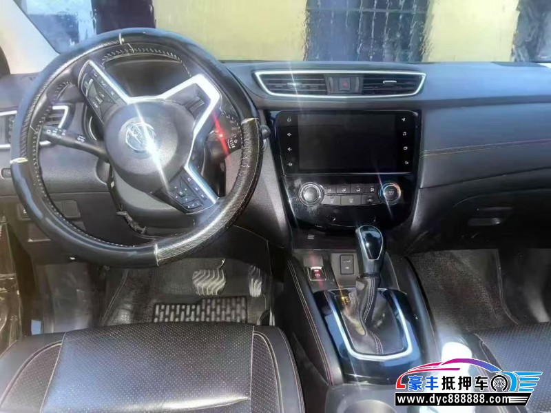 20年日产逍客轿车抵押车出售