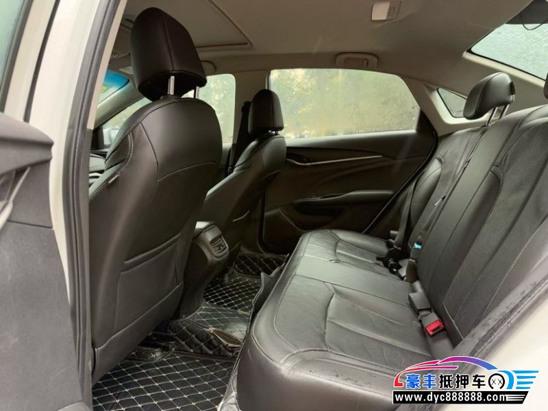 20年别克英朗轿车抵押车出售