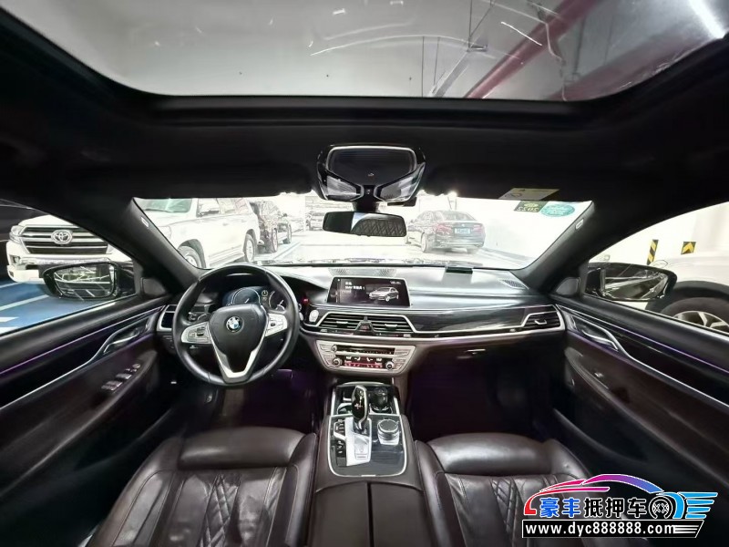 18年宝马7系轿车抵押车出售