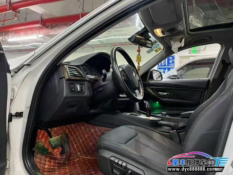 13年宝马3系轿车抵押车出售