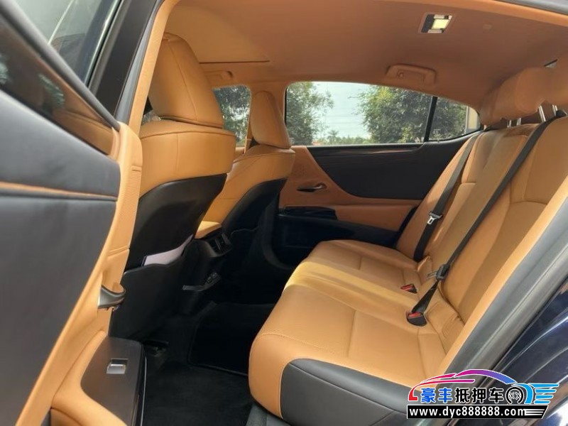 23年雷克萨斯ES轿车抵押车出售