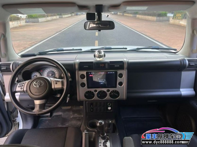 18年丰田兰德酷路泽（陆巡）轿车抵押车出售