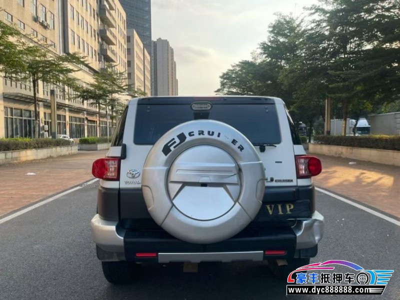 18年丰田兰德酷路泽（陆巡）轿车抵押车出售