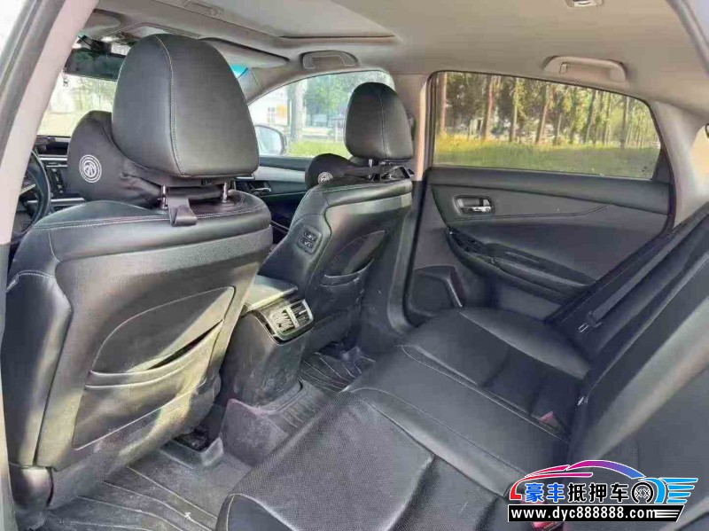 15年本田思铂睿轿车抵押车出售