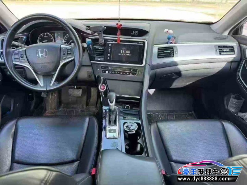15年本田思铂睿轿车抵押车出售