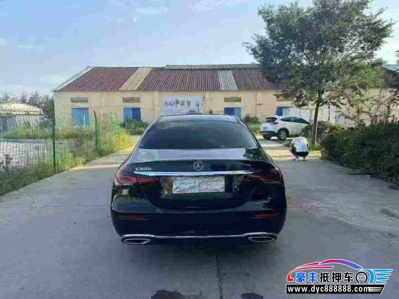 20年奔驰E轿车抵押车出售