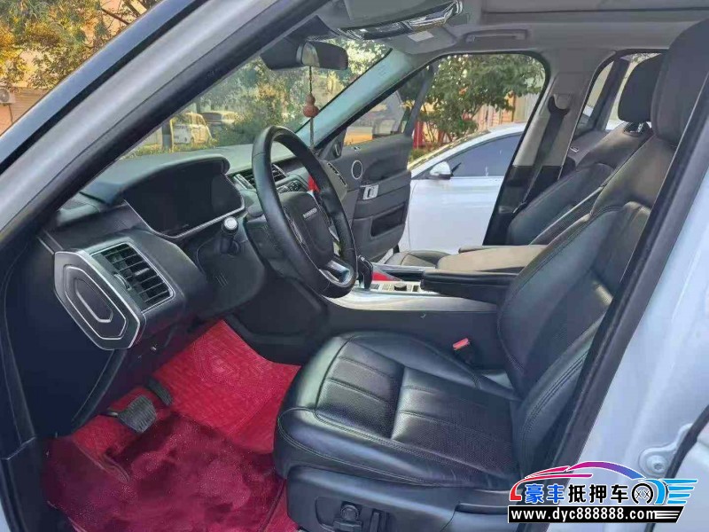 22年路虎揽胜运动轿车抵押车出售