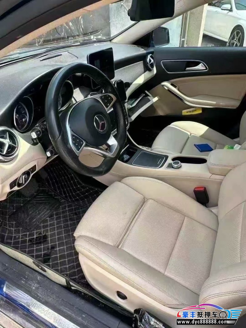 19年奔驰GLASUV抵押车出售