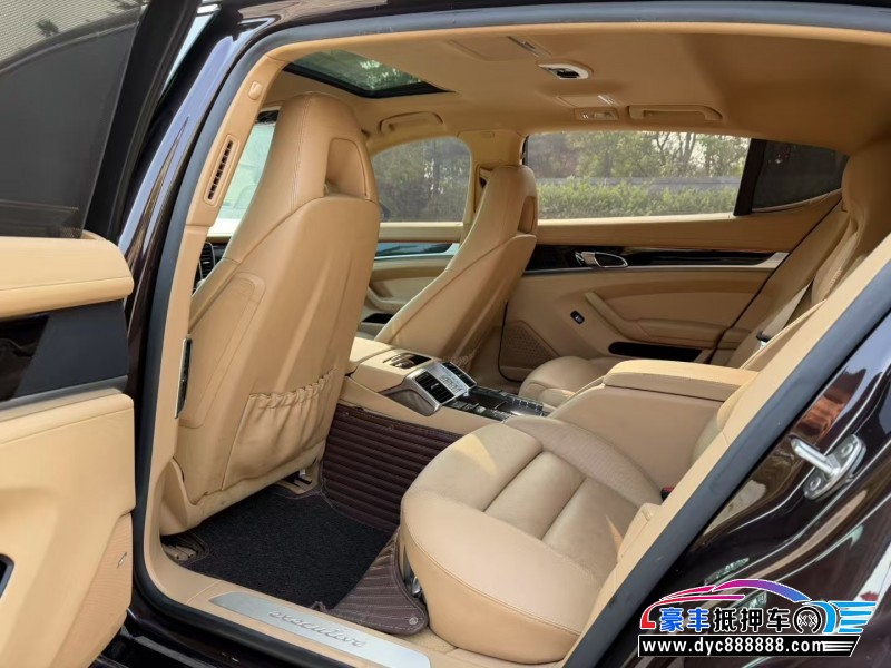 15年保时捷帕纳梅拉轿车抵押车出售