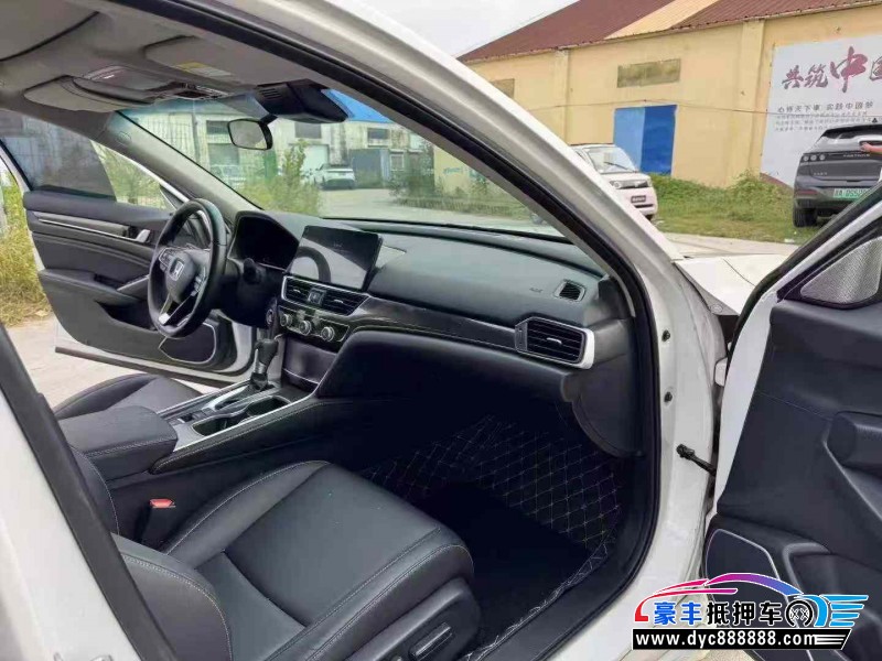 23年本田雅阁轿车抵押车出售