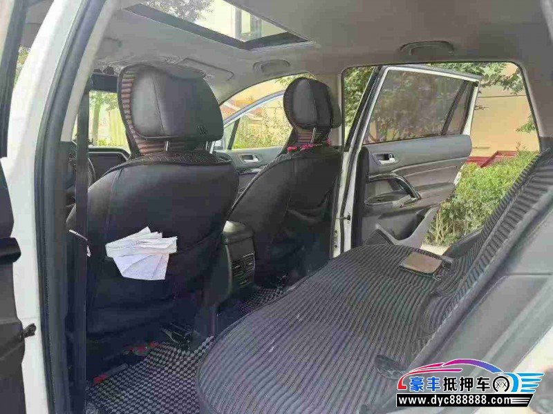 17年传祺GS4轿车抵押车出售