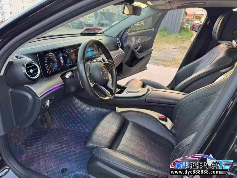 22年奔驰E轿车抵押车出售