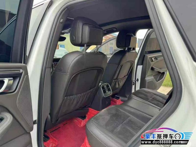 18年保时捷Macan迈凯轿车抵押车出售