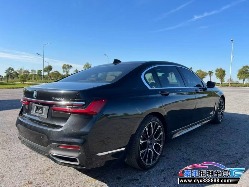 21年宝马7系轿车抵押车出售