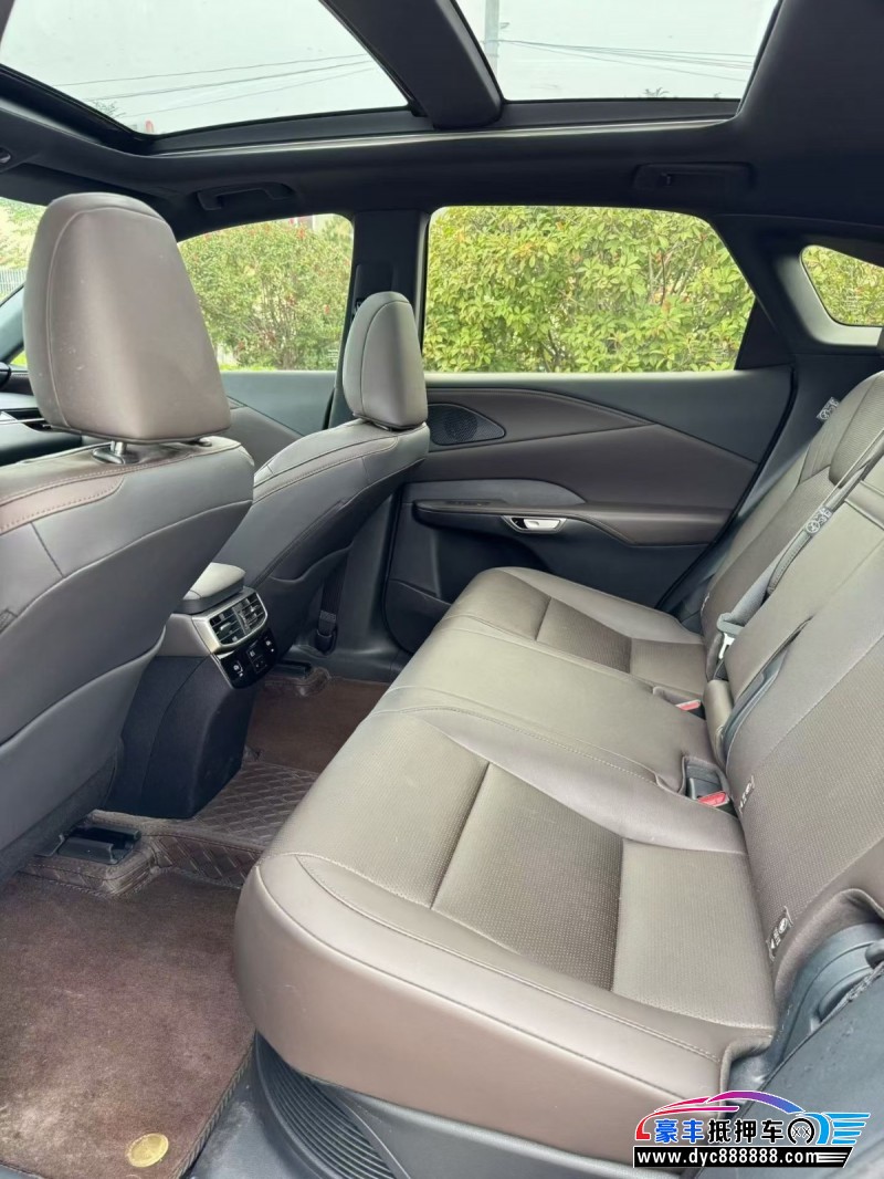 24年雷克萨斯RX轿车抵押车出售