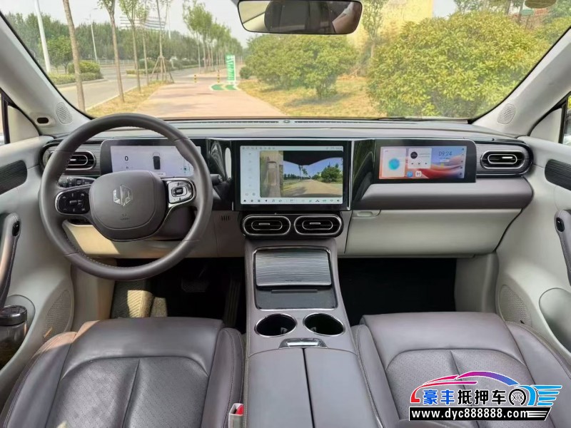 23年零跑C11轿车抵押车出售