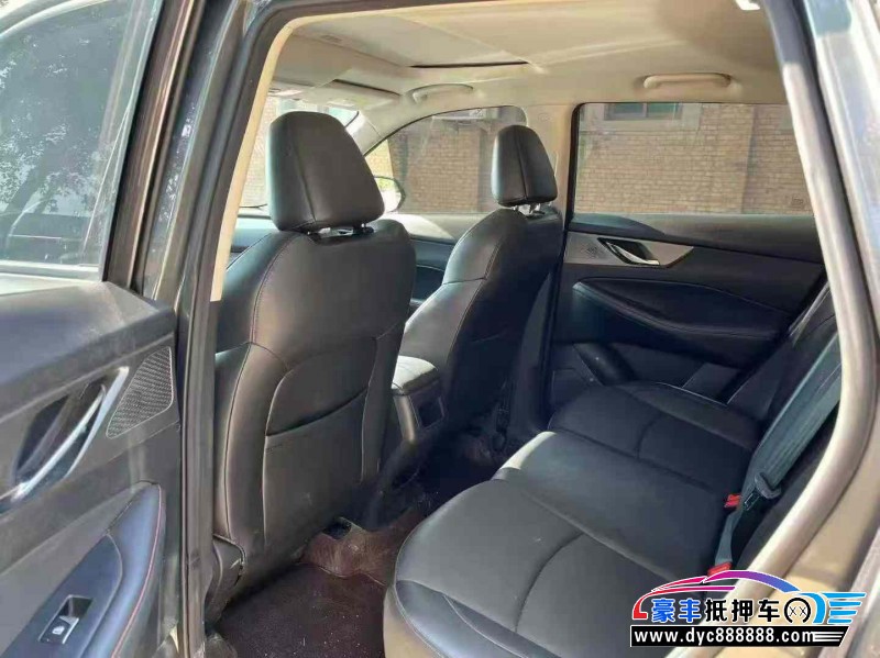 21年长安CS35轿车抵押车出售