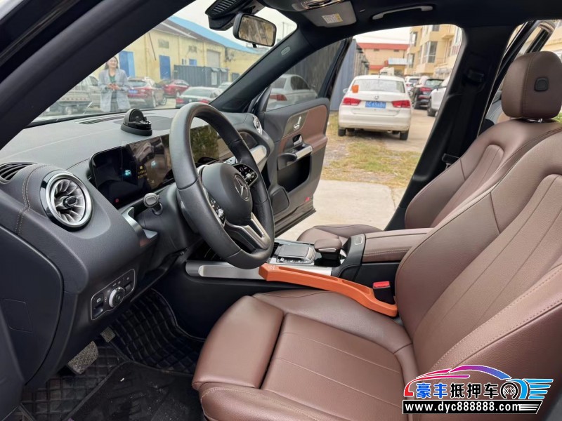 22年奔驰GLBSUV抵押车出售