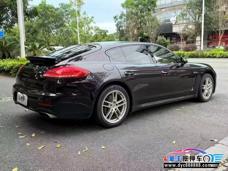 15年保时捷帕纳梅拉轿车抵押车出售