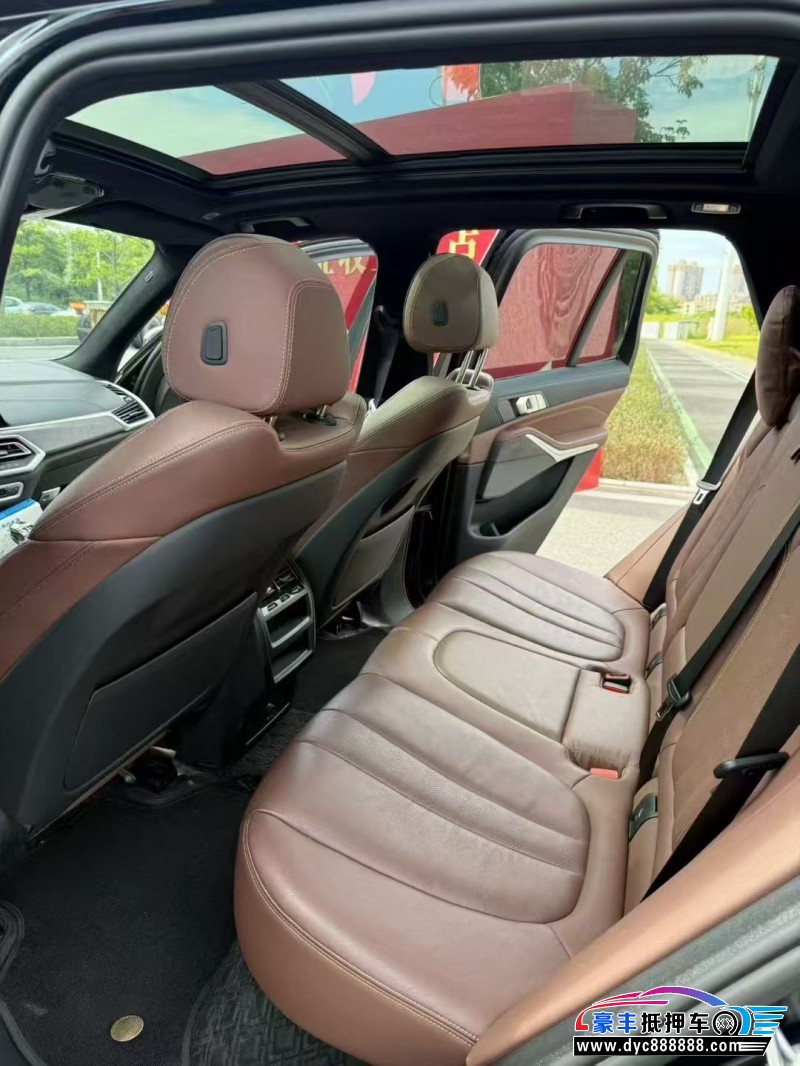 22年宝马X5轿车抵押车出售