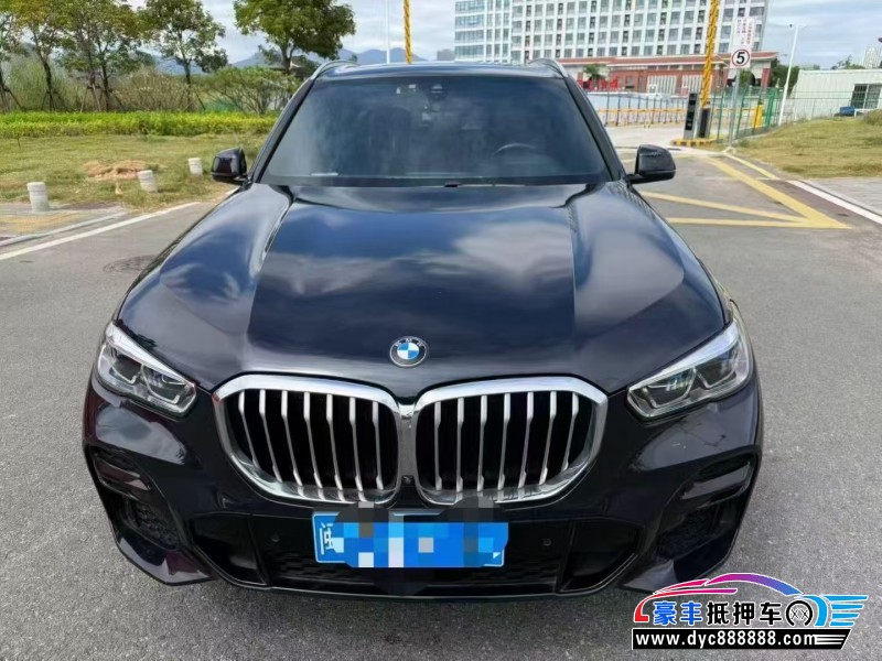 抵押车出售22年宝马X5轿车