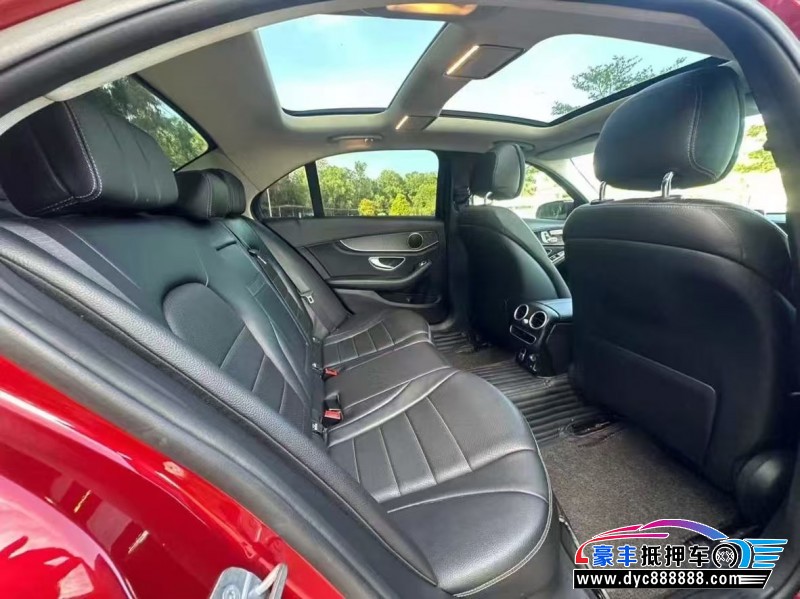 20年奔驰C轿车抵押车出售