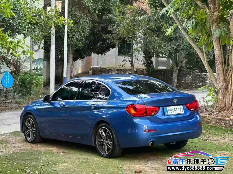 19年宝马1系轿车抵押车出售