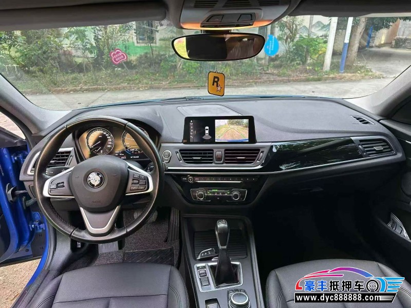 19年宝马1系轿车抵押车出售