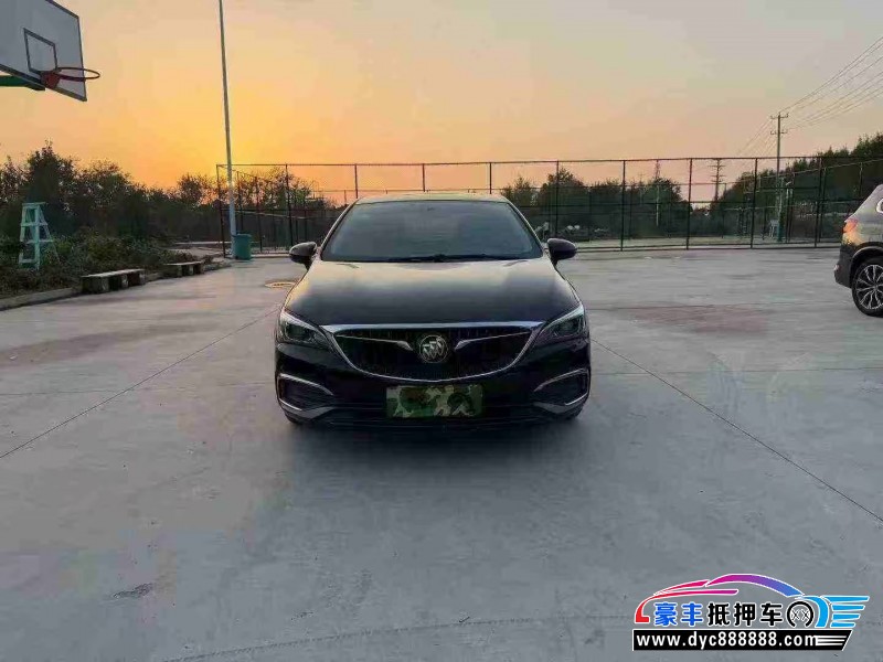 19年别克威朗轿车抵押车出售