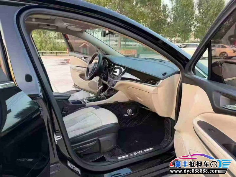 19年别克威朗轿车抵押车出售