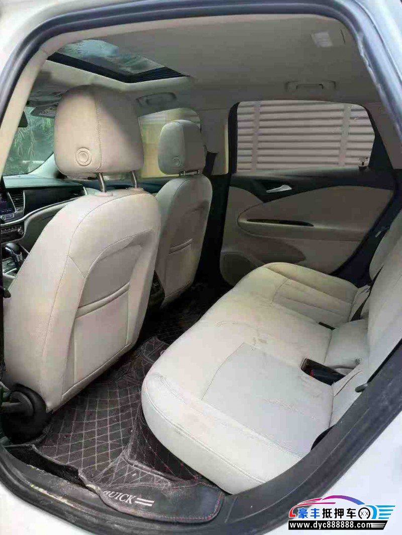 20年别克威朗轿车抵押车出售