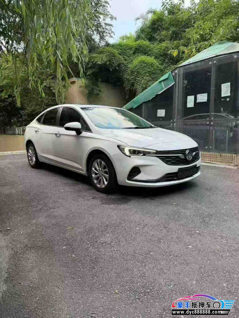 20年别克威朗轿车抵押车出售