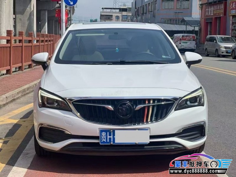 18年别克威朗轿车抵押车出售