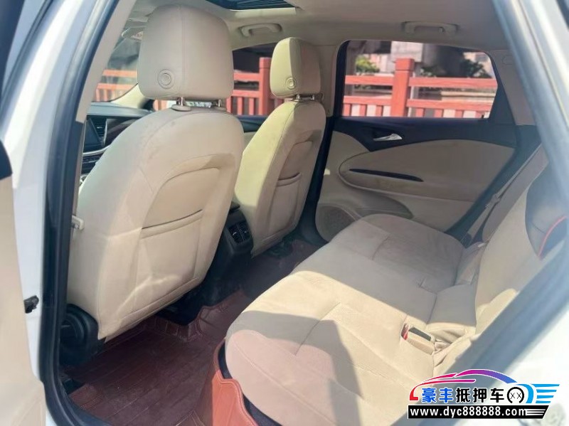 18年别克威朗轿车抵押车出售