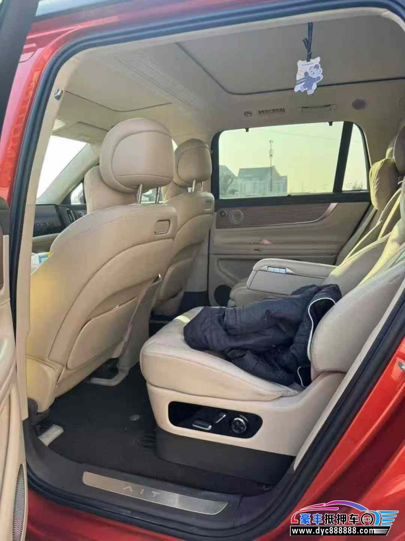 24年华为问界轿车抵押车出售