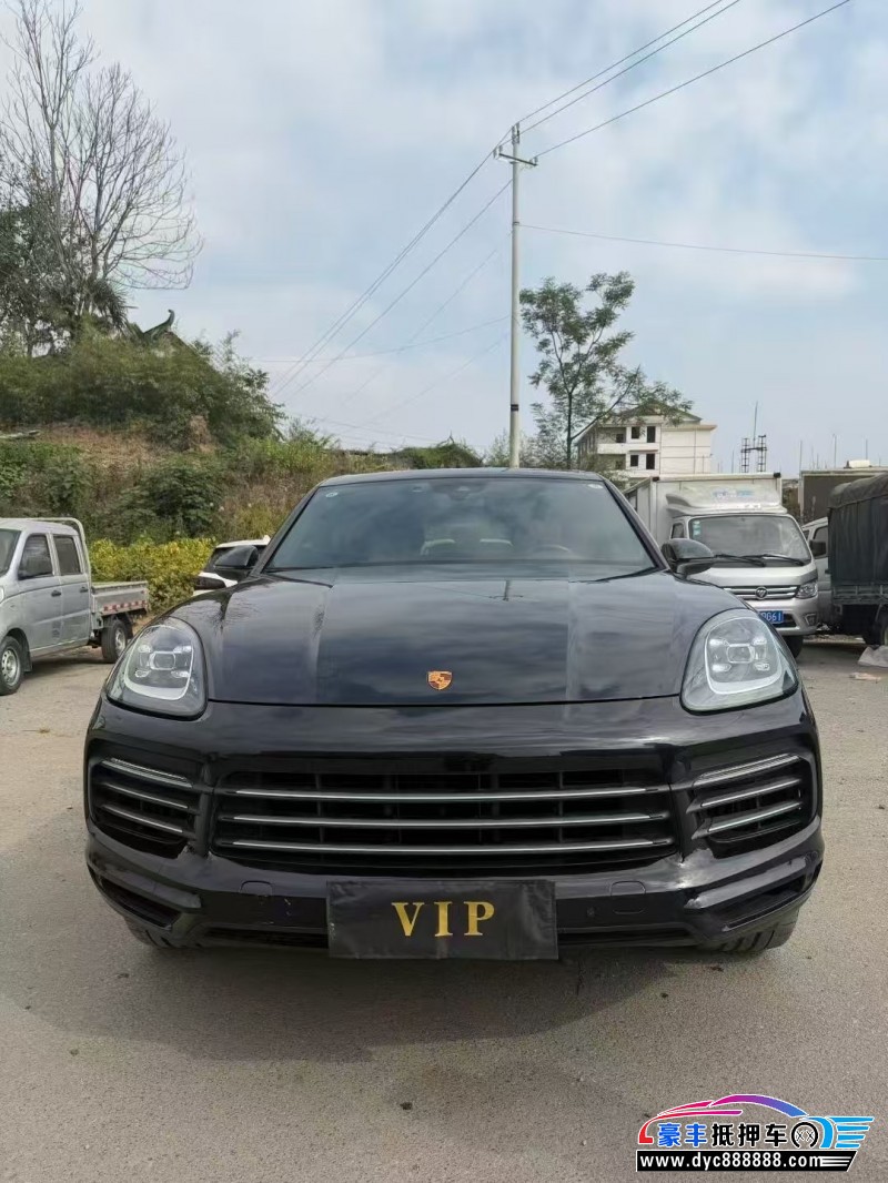 22年保时捷卡宴轿车抵押车出售