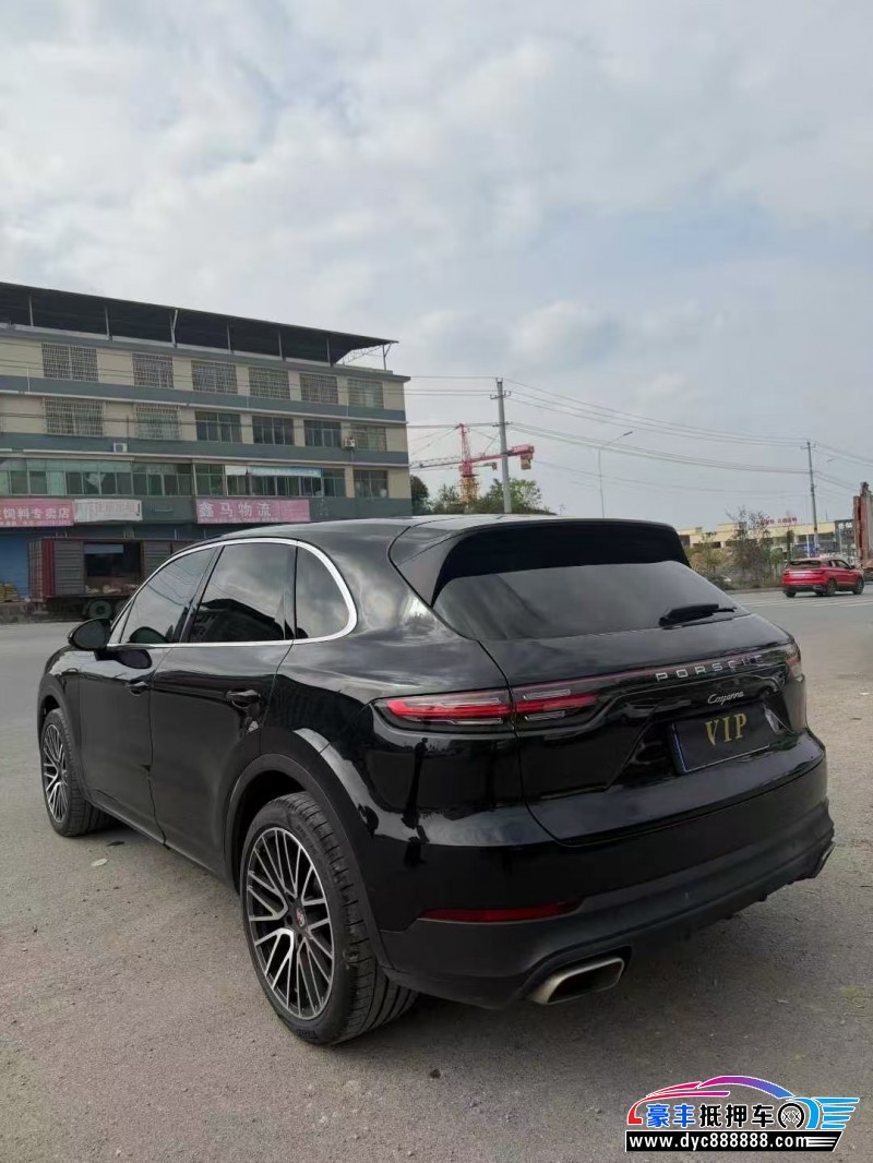 22年保时捷卡宴轿车抵押车出售
