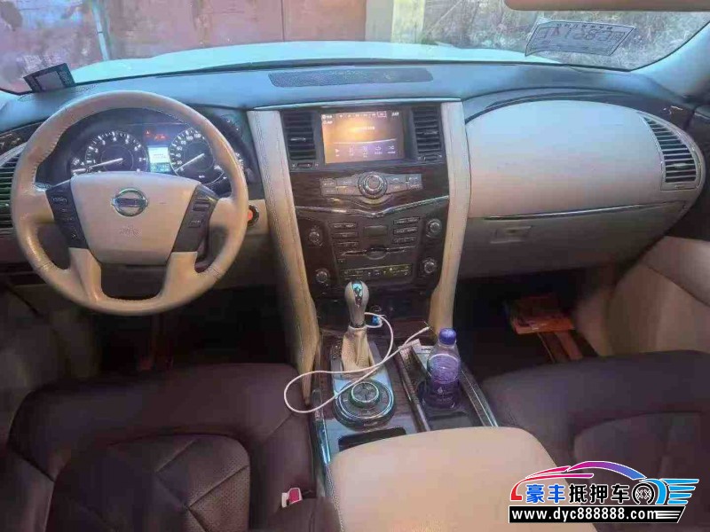 18年日产途乐轿车抵押车出售